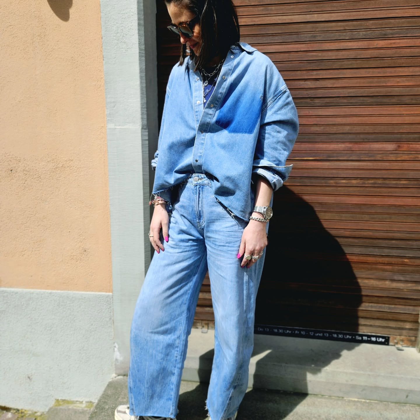 New Denim Arrivals! 👖

Diese Woche hat sich jeanstechnisch wieder einiges getan bei uns! Die neue Kollektion von @eliasrumelis ist wirklich ein Genuss f&uuml;r alle Liebhaber cooler Denim Styles! Kommt vorbei &amp; entdeckt Euer neues Lieblingsteil!