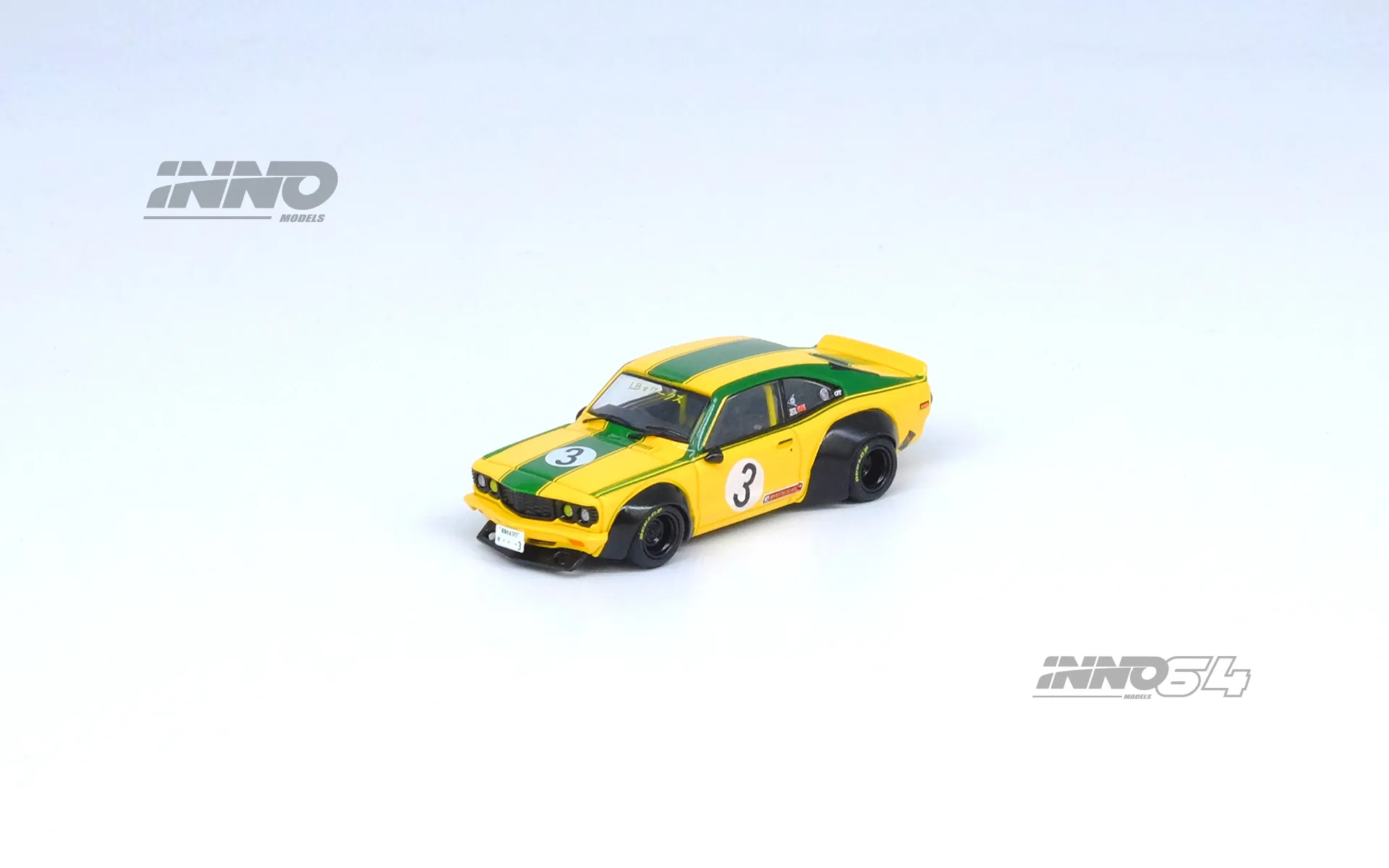 Inno64 1:64 Mazda RX-3 LBWK Savanna