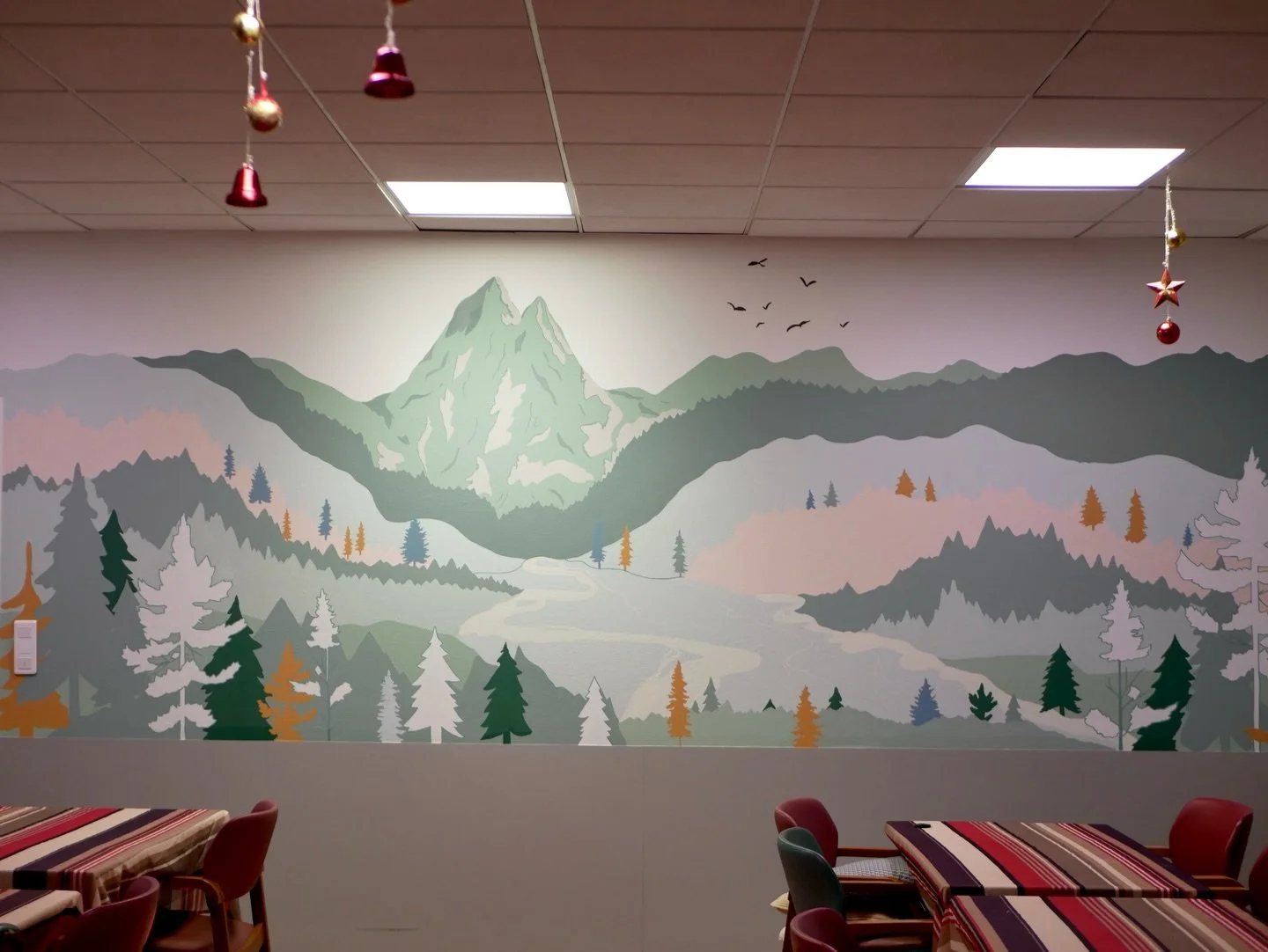 ☀️ La puissance de la montagne

Fresque r&eacute;alis&eacute;e &agrave; l&rsquo;Ehpad Les Pyr&eacute;n&eacute;es de Pau 

#picdumididossau #fresquemurale #arttherapie #mountainlover #d&eacute;corationsurmesure