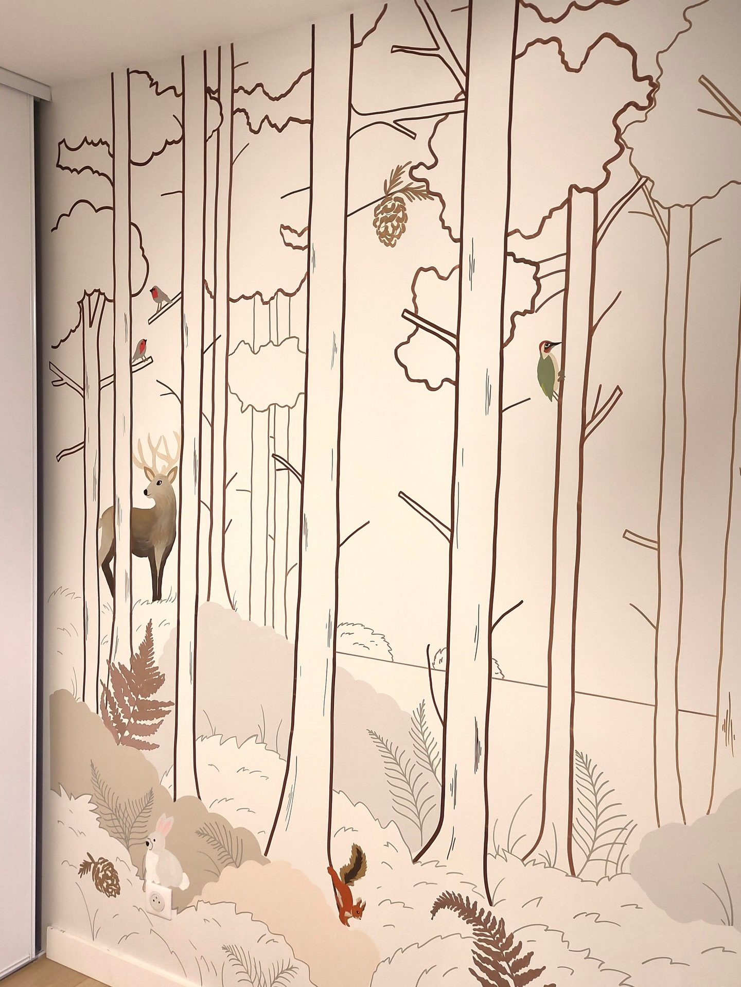 ✨ La DERNIERE FRESQUE de 2025 !

Et une de mes pr&eacute;f&eacute;r&eacute;es je dois le dire 🤎

Un jeune couple cherchait comment d&eacute;corer la chambre de leur futur b&eacute;b&eacute;&hellip;
Quelques &eacute;changes plus tard, un beau projet 