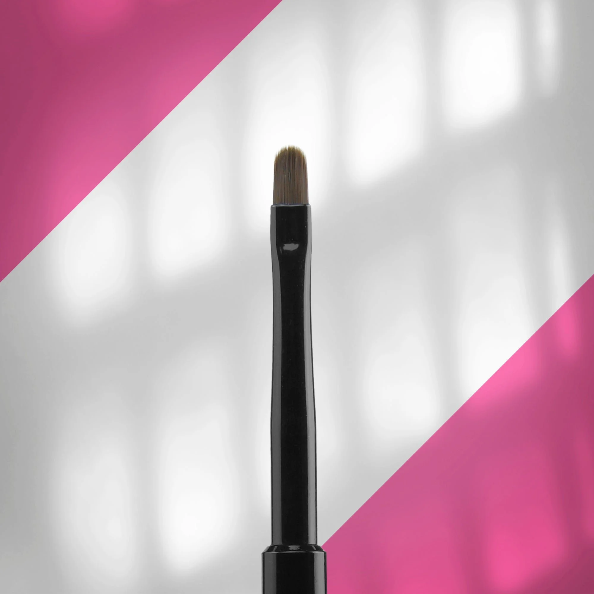 Brush for gel EXPERT 4mm