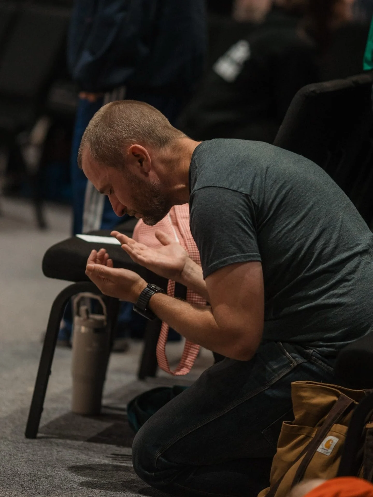 Sundays at House Church 

Our Sundays create space for intimate, heartfelt worship.

Over the past few weeks, our sermon series has challenged us to lay everything down on the Altar &mdash;  bringing our worship to him without concern for those aroun