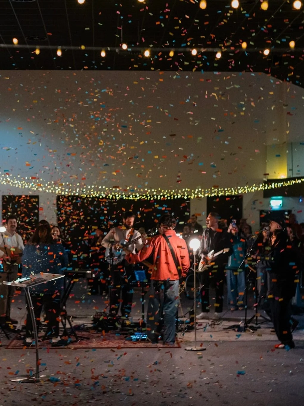 Heaven Come NYE 🤍
Grateful for 2025, surrendering 2026.
A beautiful night of worship, prayer, and praise ✨