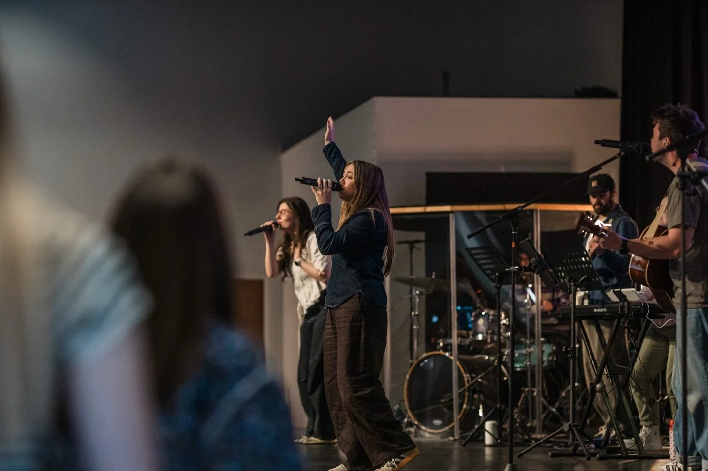 Sunday mornings at House 🙌

Join us every Sunday at 10:30am for a meaningful time of teaching, worship, and community.

Thinking about coming along for the first time this week? We&rsquo;d love to have you! 

If you&rsquo;ve got any questions, send 