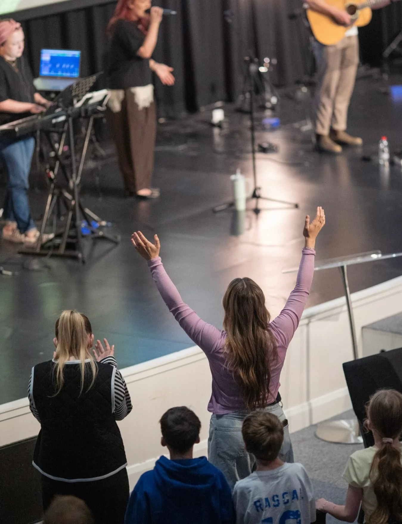 Sundays at House

We would love for you to join us, as we gather tomorrow morning at 10:30am. For a time of teaching, worship, and community.

Thinking about coming along for the first time this week? There&rsquo;s a seat for you, and a friendly face