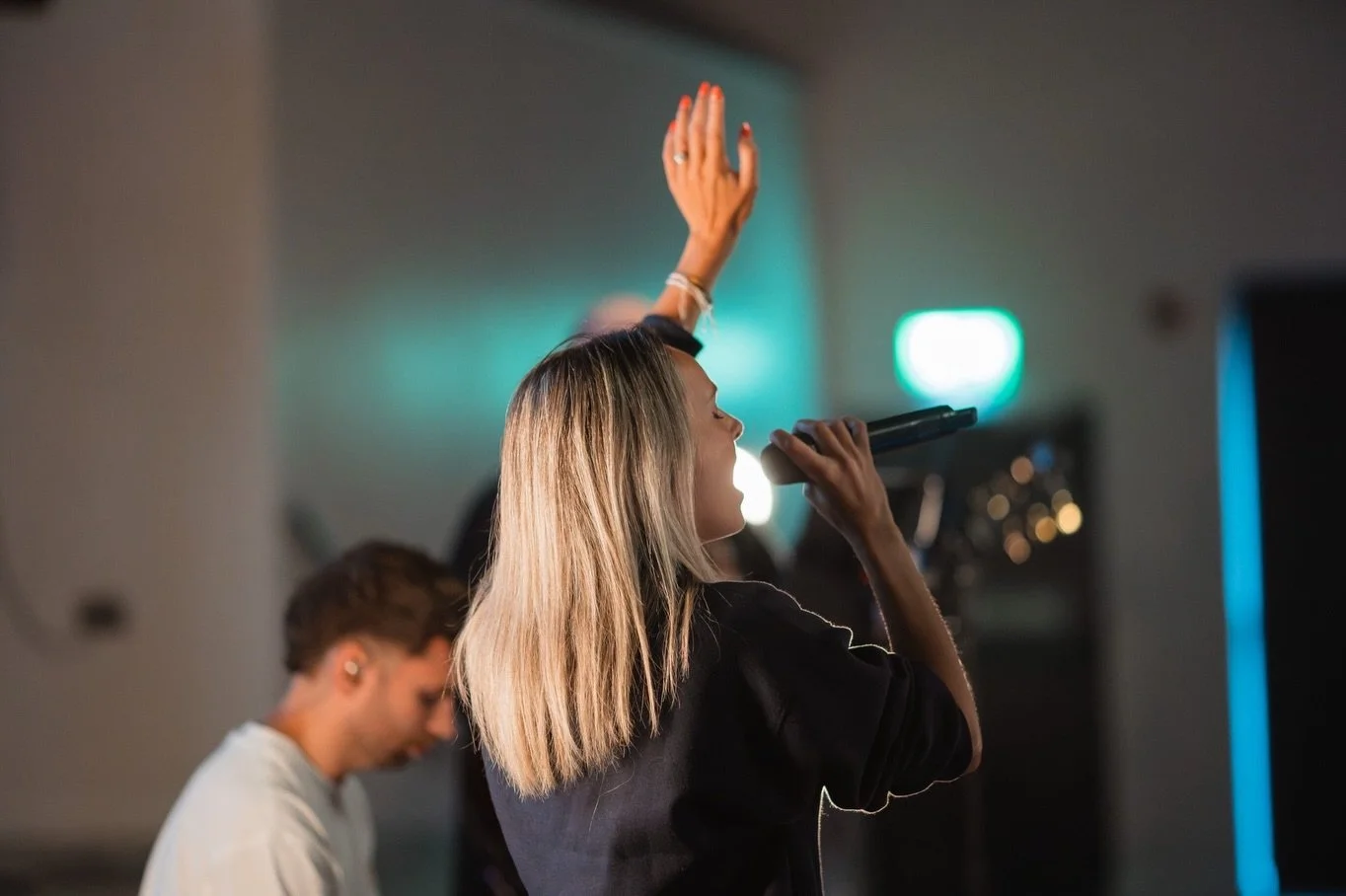 On Sunday, we gathered for Heaven Come, a beautiful evening spent in wonder, worship and prayer.

These moments are truly special. Thank you to the special guests,who joined our team, in leading us so beautifully in worship.