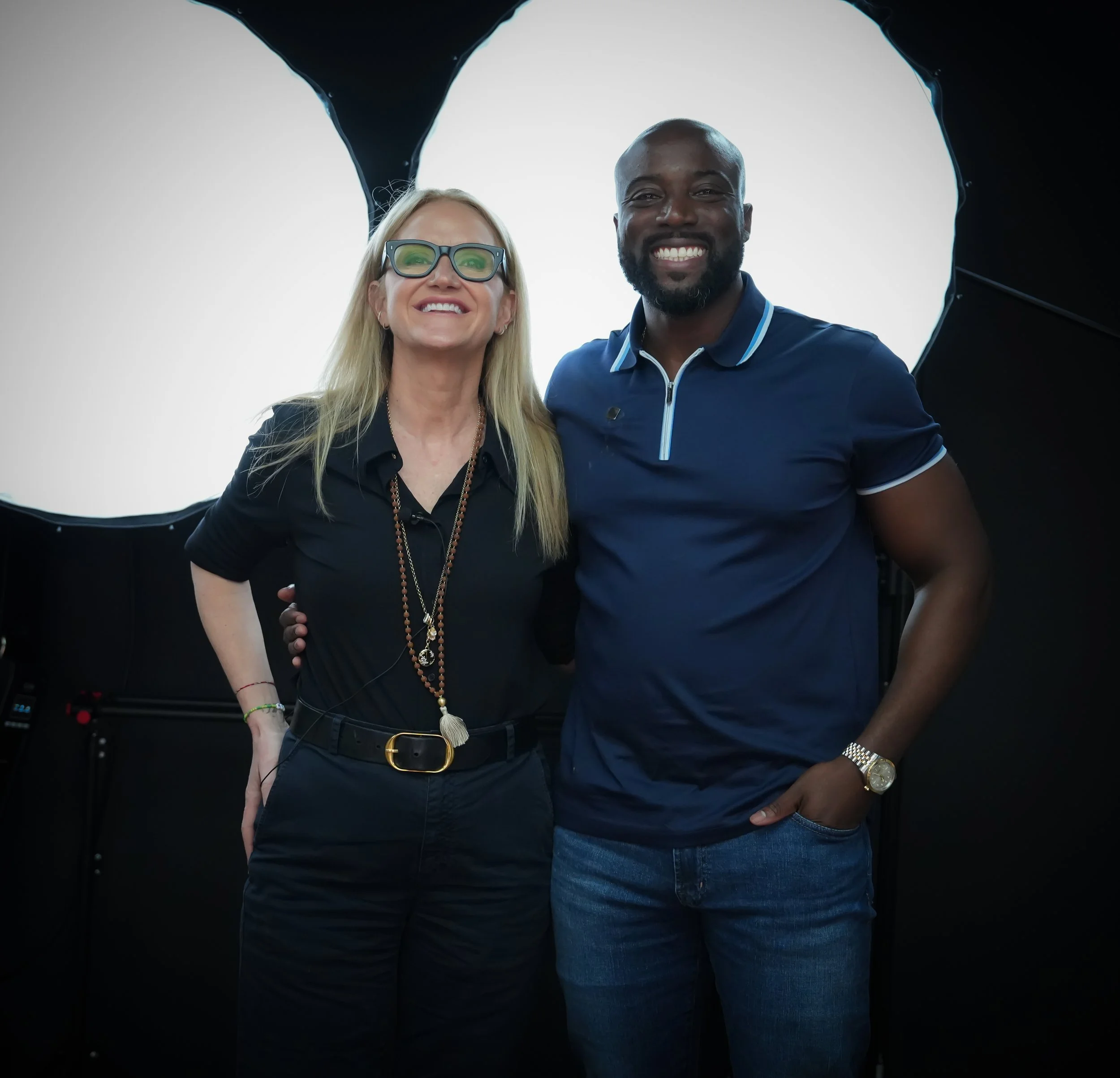 Communication Expert Kwame Christian Featured on The Mel Robbins Podcast, Reaching Millions Worldwide with Groundbreaking "Compassionate Curiosity" Framework