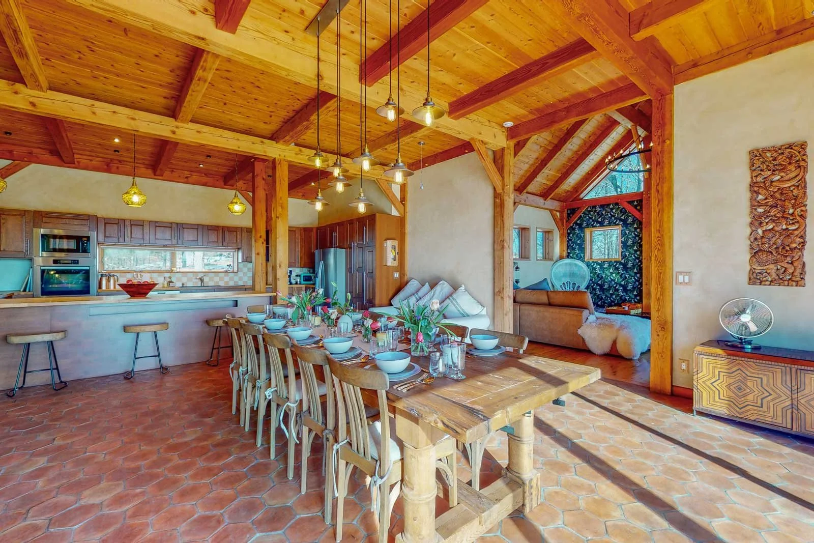 grand-chalet-living-room-7.jpg