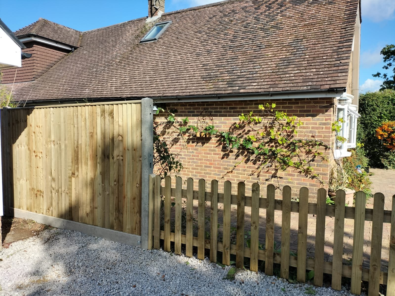 Picket Fence rounded top
