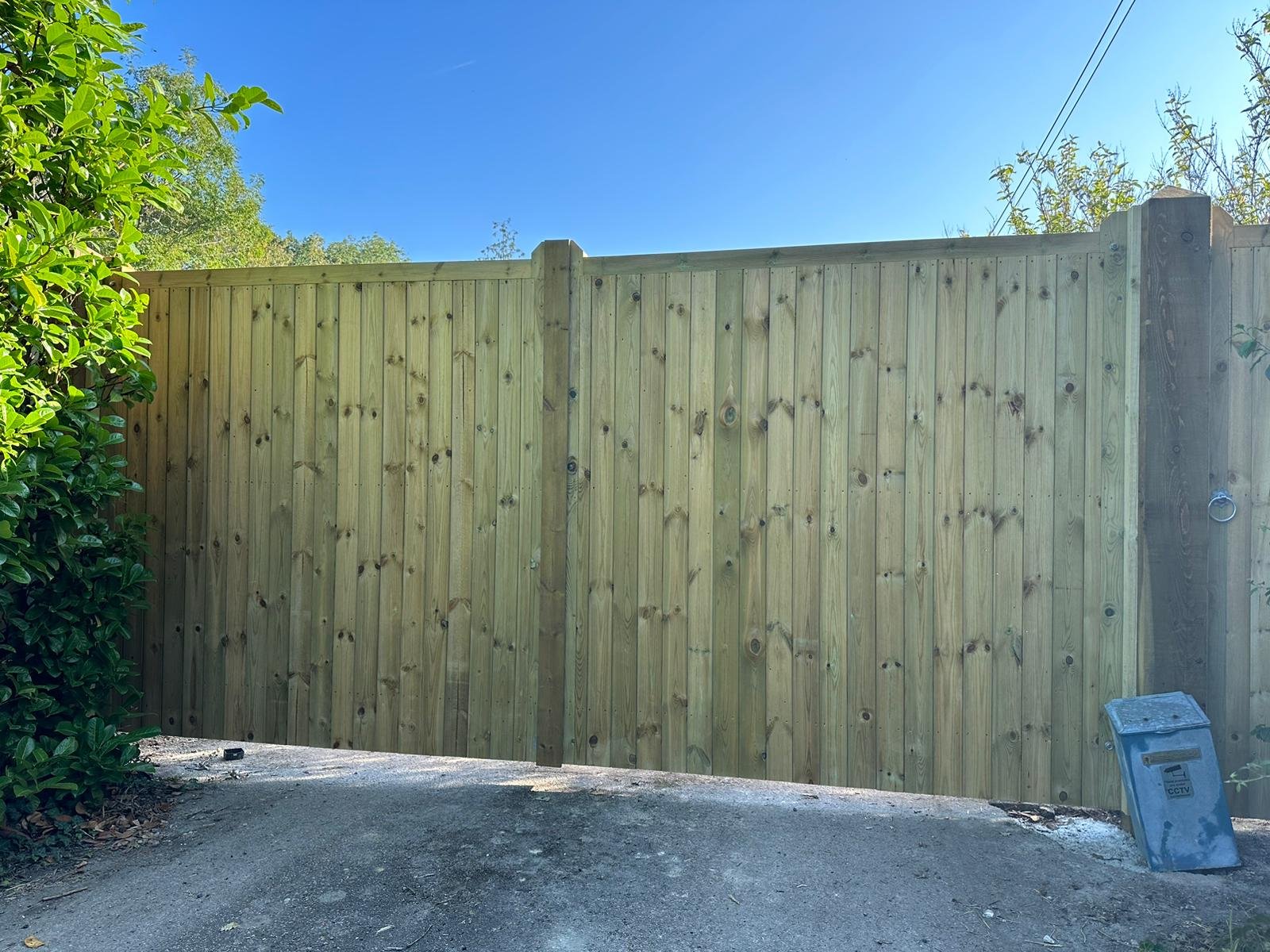 T&G Double Driveway Gates