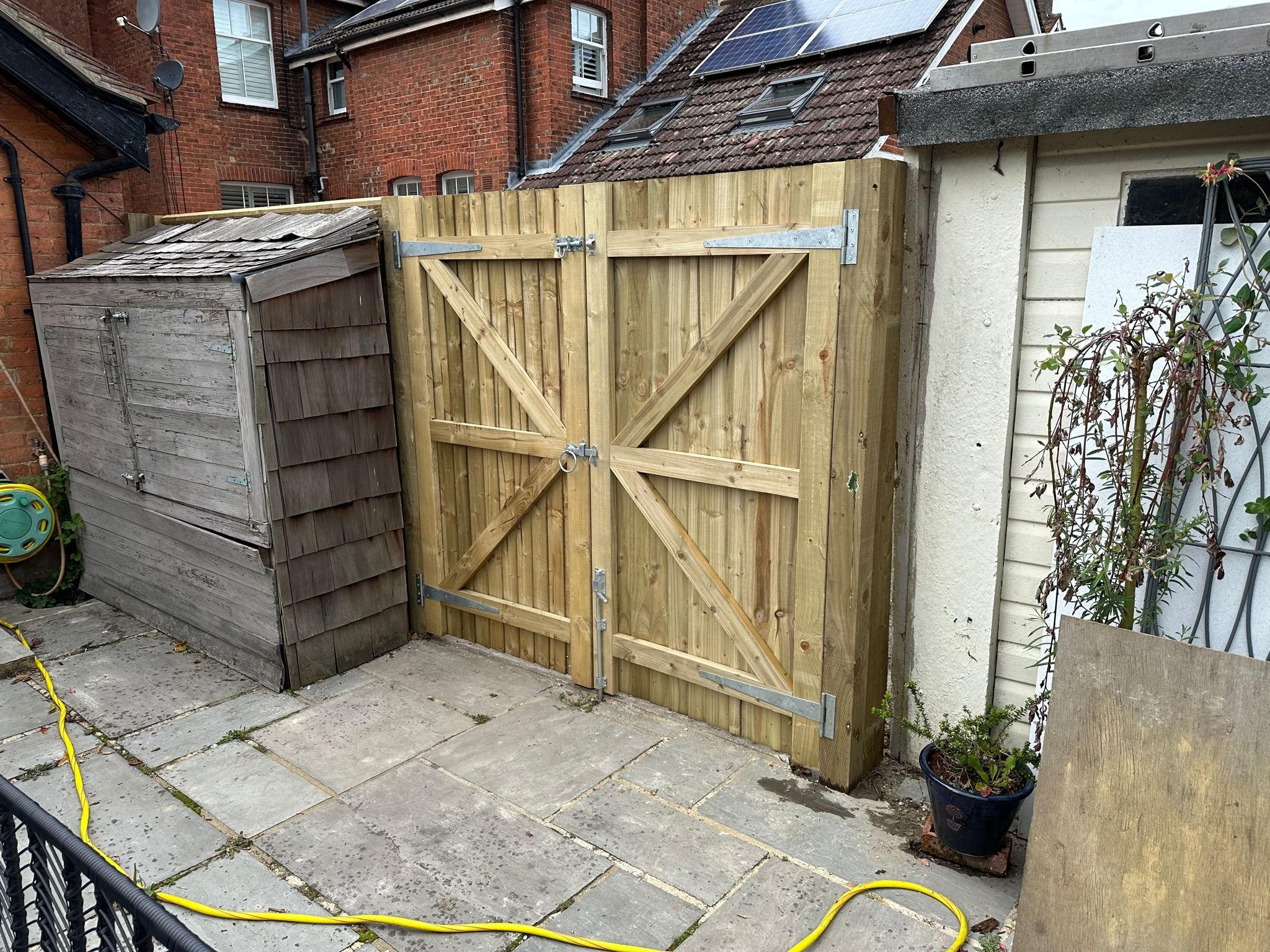 Closeboard Double Gates