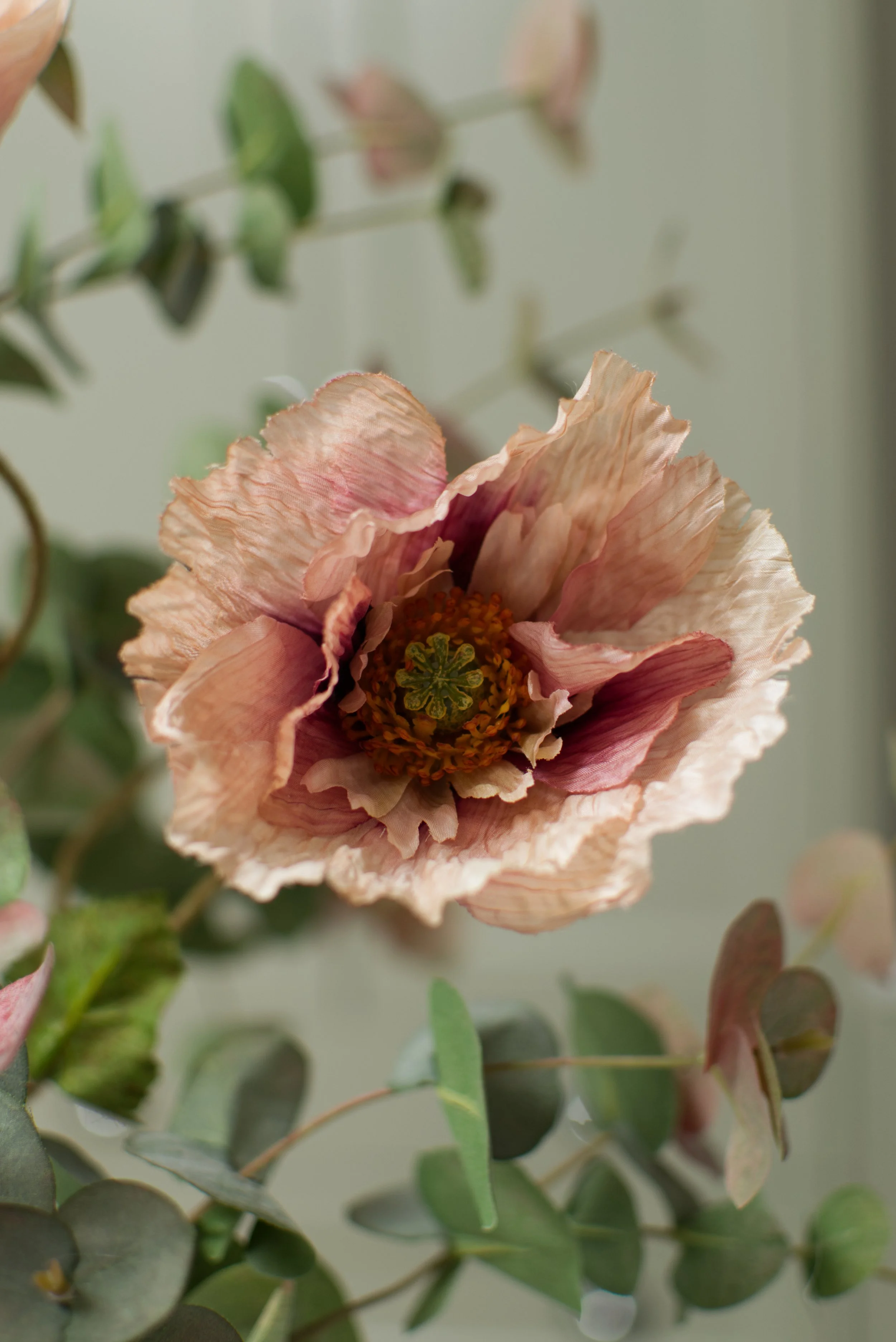 Blush Deluxe Bouquet close up