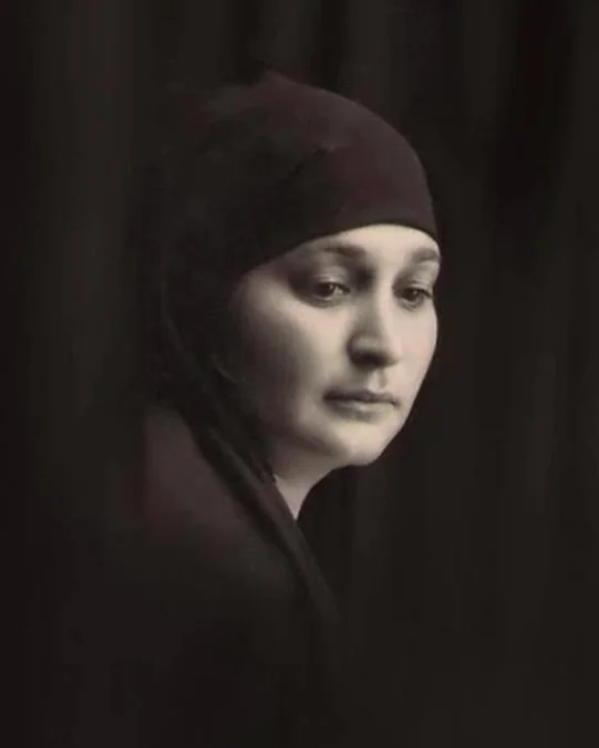 Nazik al Abed (1898-1959). A steadfast revolutionary who fought against the French colonizers in the battle of Maysaloun. She was exiled multiple times. She never surrendered in her fight for justice. #Syria #Lebanon #Arabfeminism