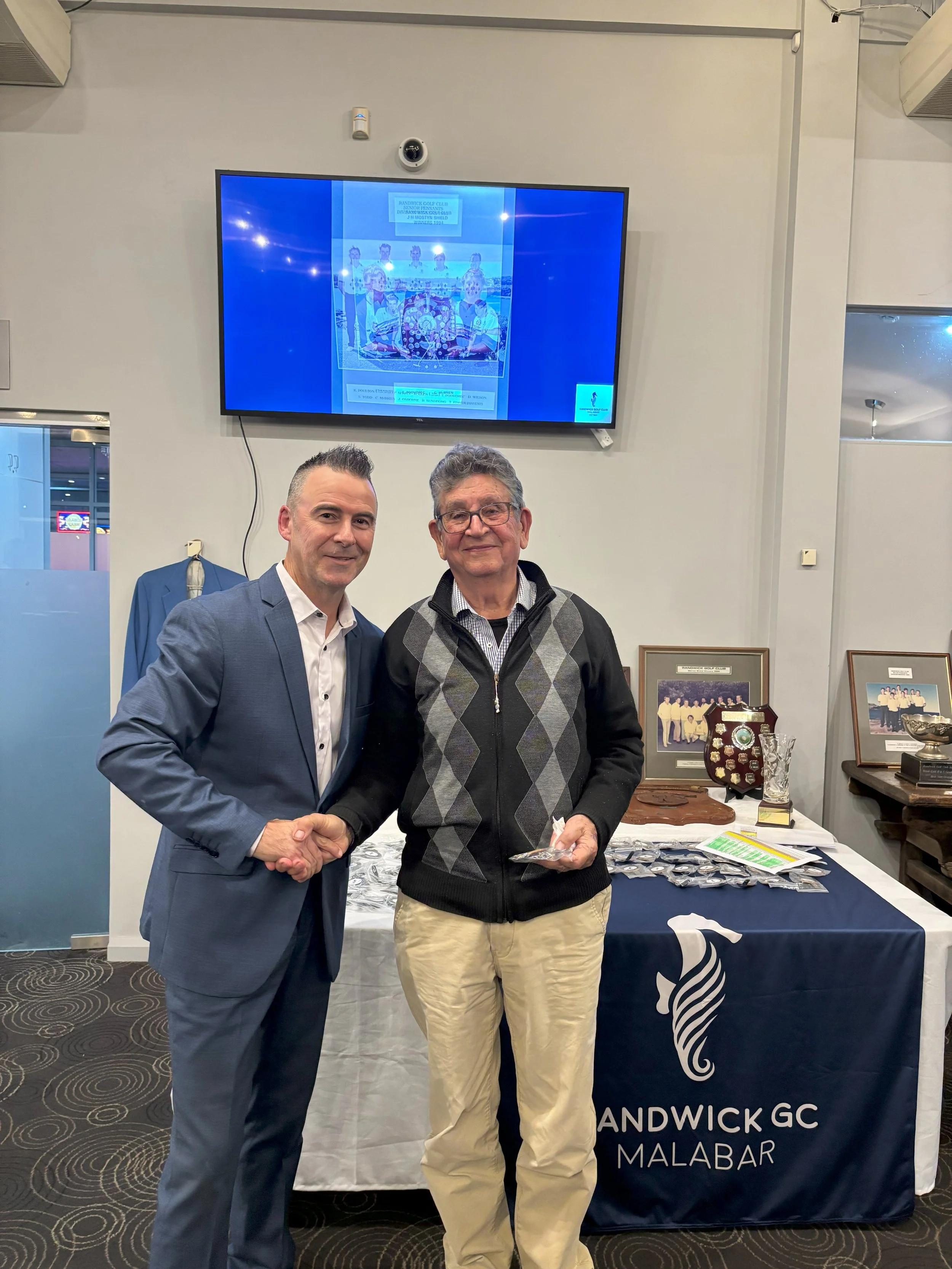 Victor Manuzzi (B).jpeg