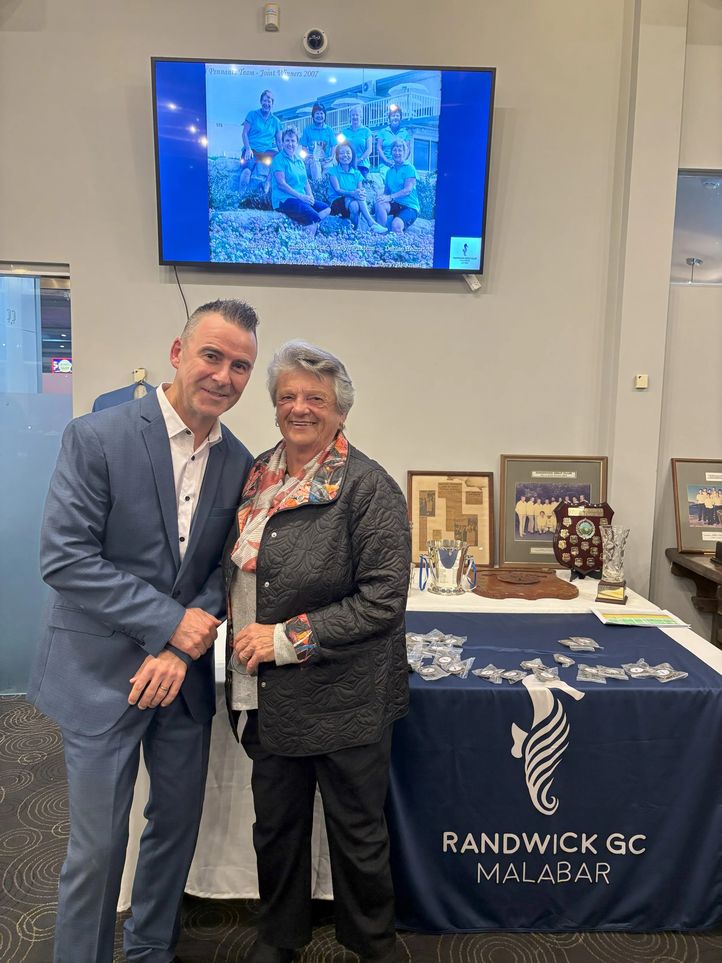 Noeline Dresser (S).jpeg