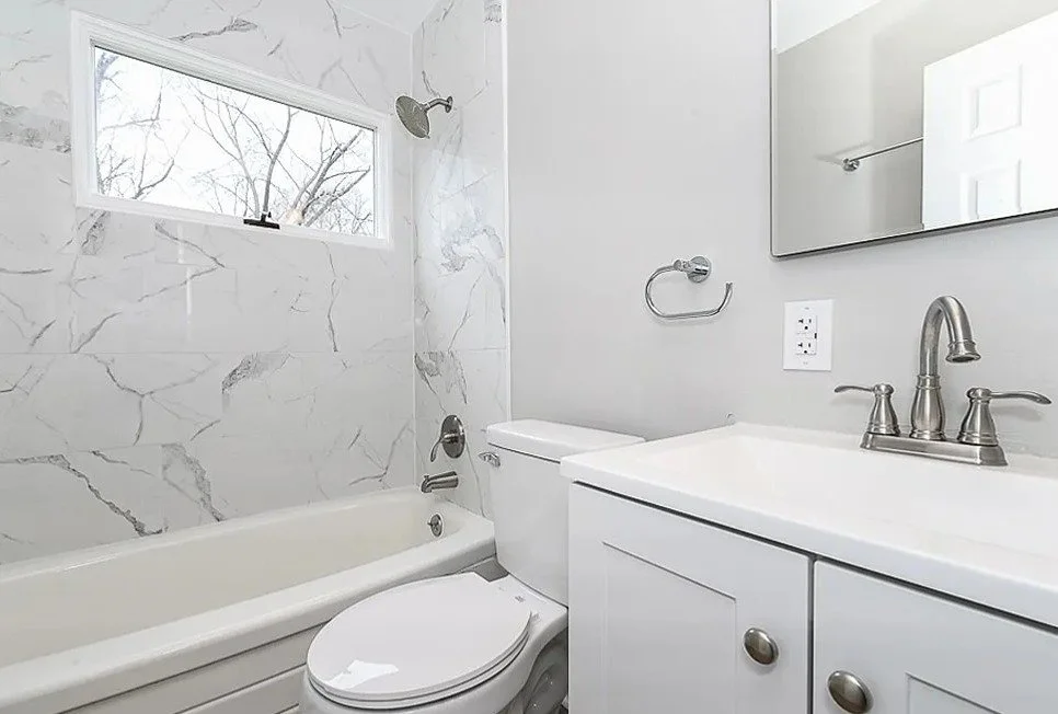 Time for a bathroom update?
--

🛠 Peakseeker Remodeling &amp; Repair 🏠
440-879-6221 (cell) ☎️ - call/text
peakseekerremodeling@gmail.com ⌨️
www.peakseekerremodeling.com 💻

#remodeling #HomeImprovement #homerepair #homedecor #contractor #renovation