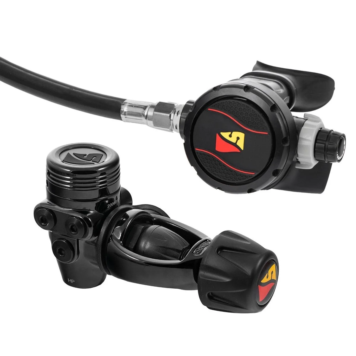 Dive Rite FT1 yoke first stage and XT2 second stage regulator with low-pressure hose
