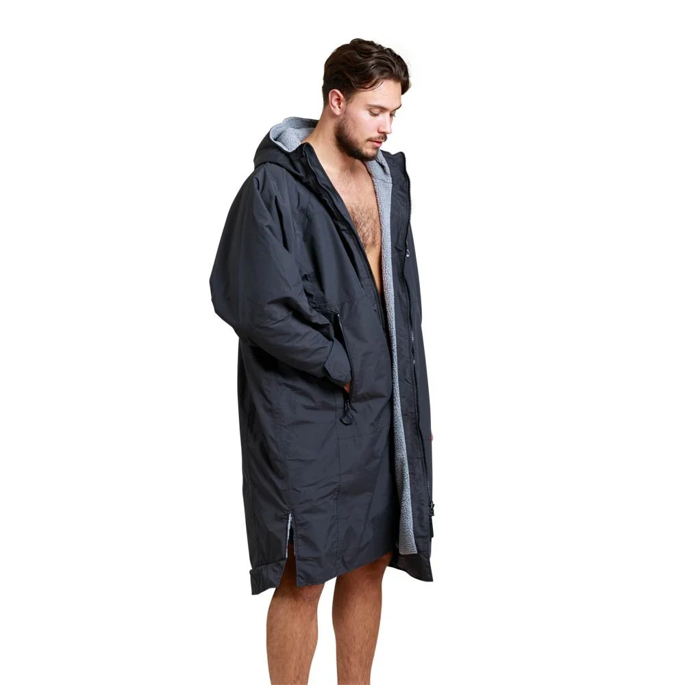 06_unzipped_male.jpg