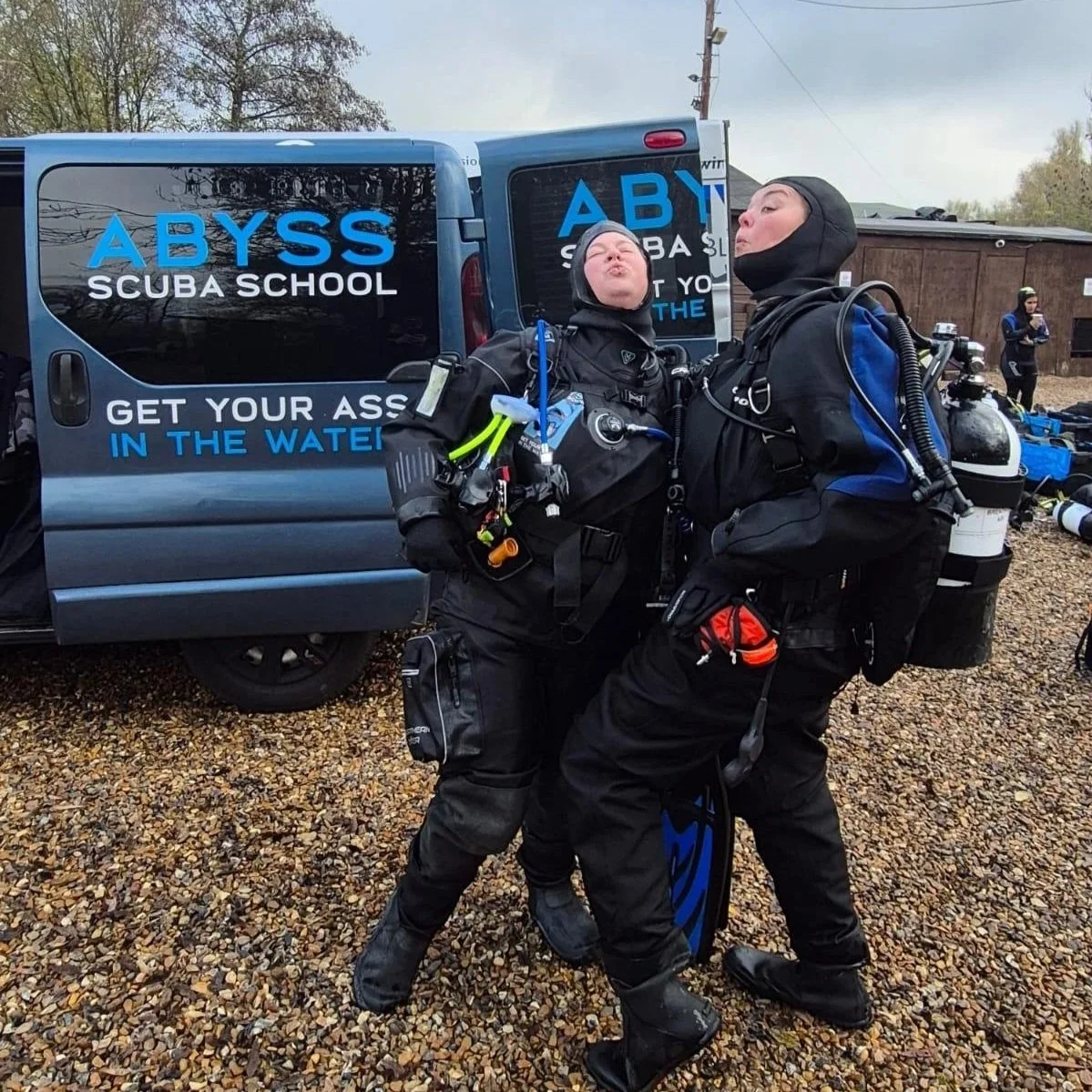 Funny diver, Chichester