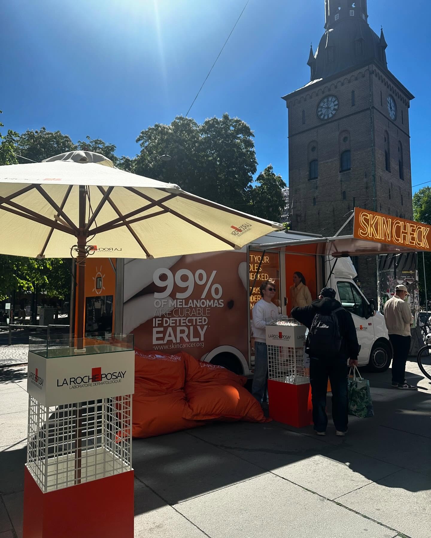 Prosjekt: Sampling i Oslo Sentrum📍

@larocheposay @yslnorge @vichylaboratoires @bergsala #popup #popuposlo #activation #event #sampling #productsampling #producttester #oslo #osloevent #samplingevent #events #eventorganiser #decor