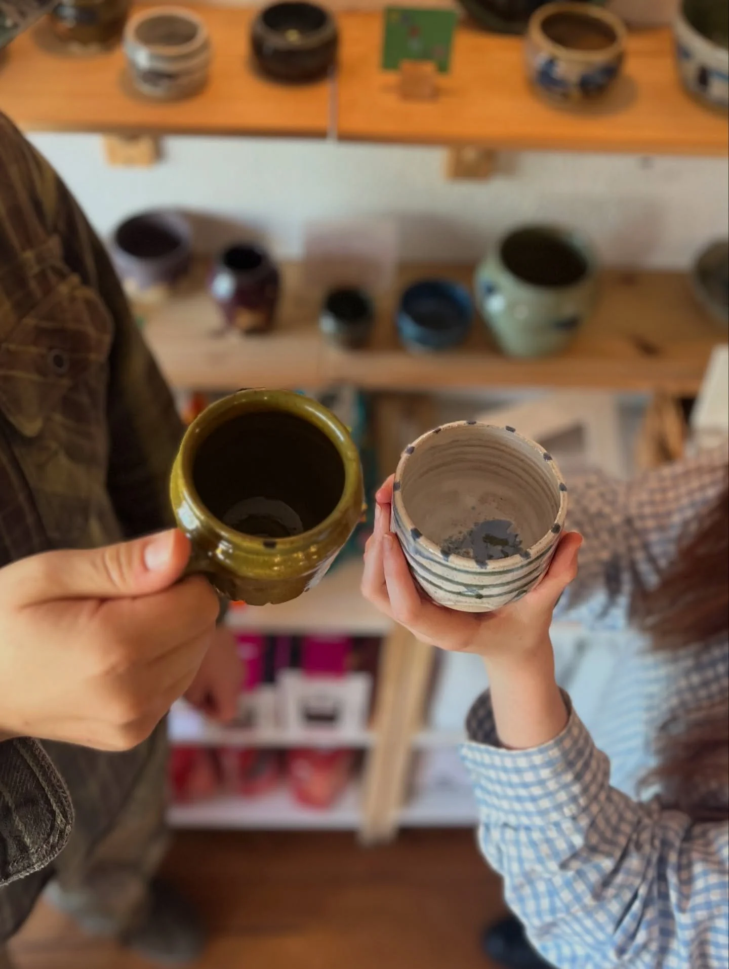 Join us this Sunday 31st where we’ll be showcasing the work of local artist @barrow.arts ☕️🗓️
We’ll be brewing up lots of incredible coffee and serving in some specially crafted mugs over the course of the day! 
Jay will be available f
