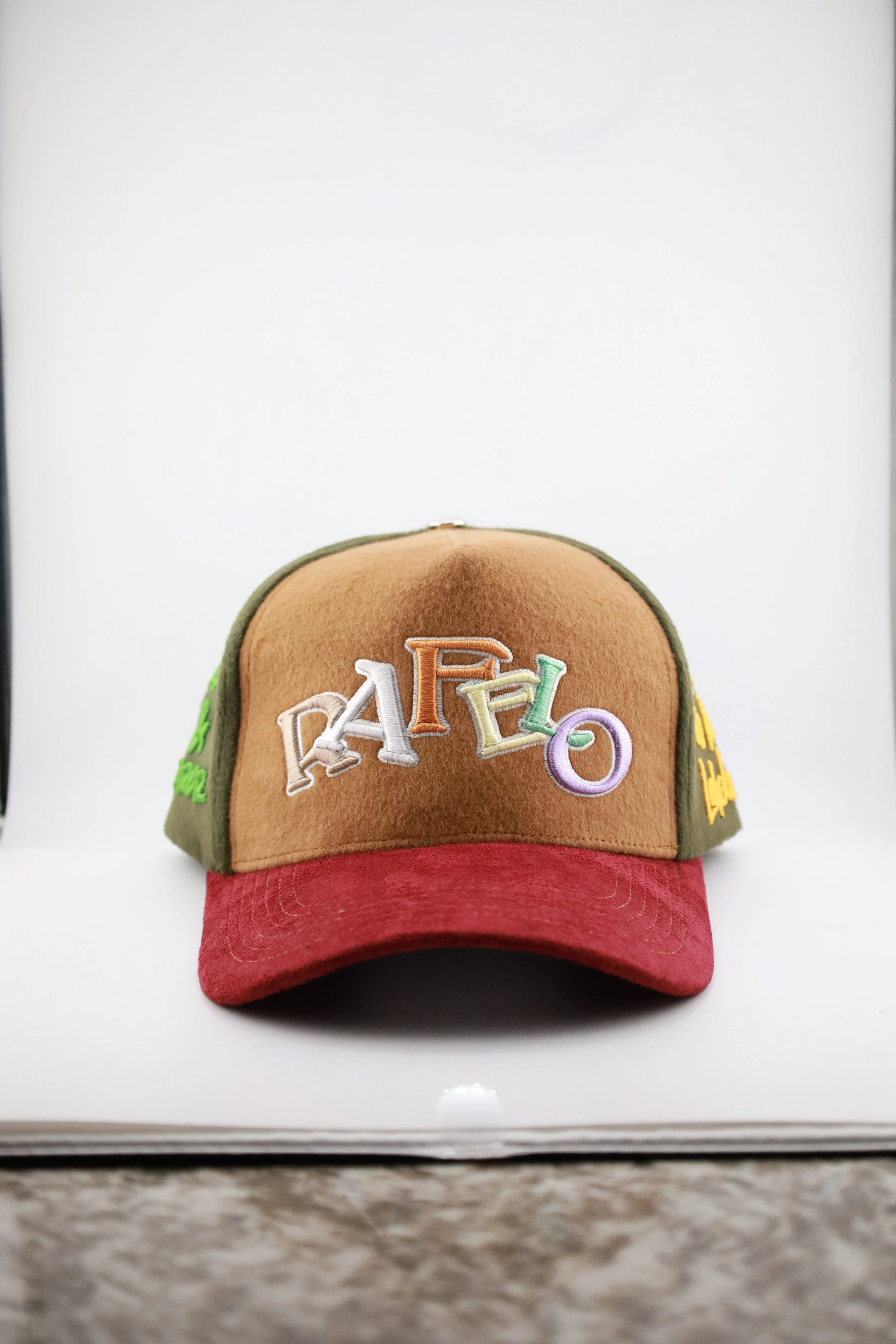 Rafelo Hat Multi Color