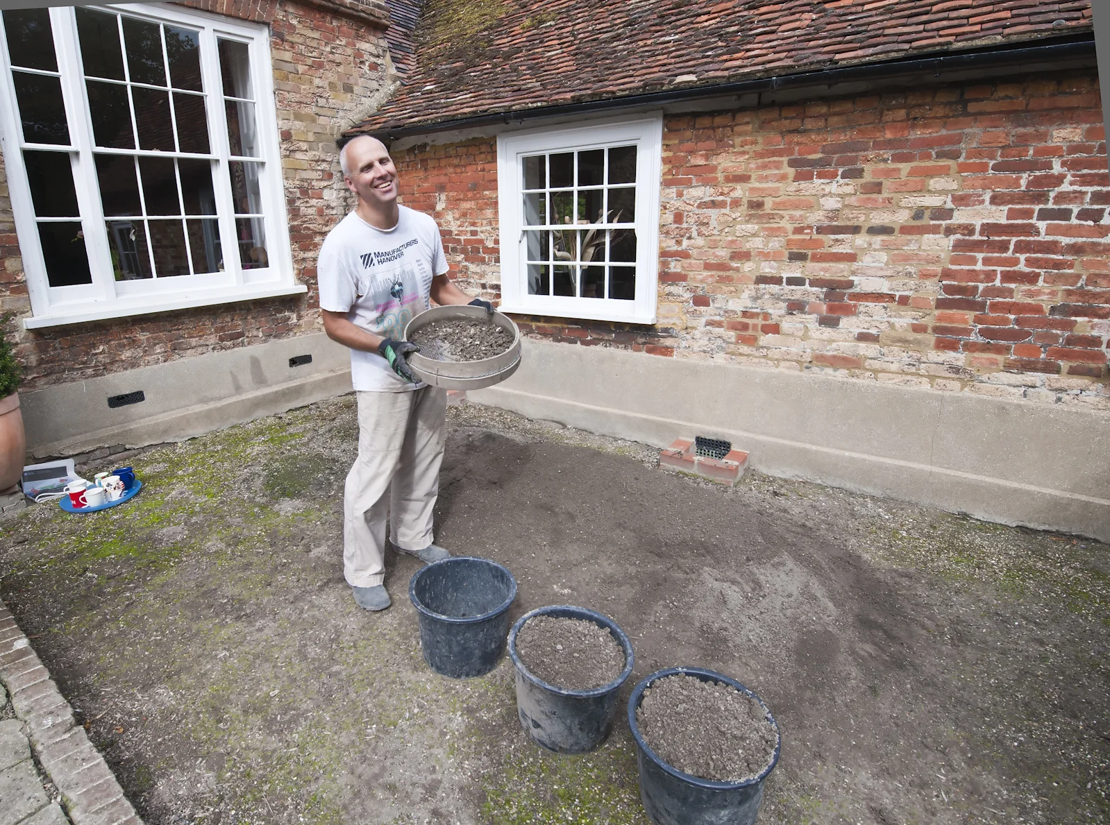 Potton   Dig & Sow     (2012), photo by Robert Pacitti