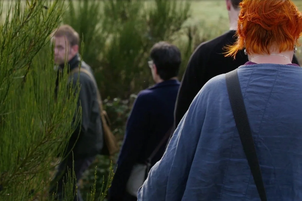    Strand     (2016) by Mark Offord. Still from SPILL TV video by Ana de Matos.
