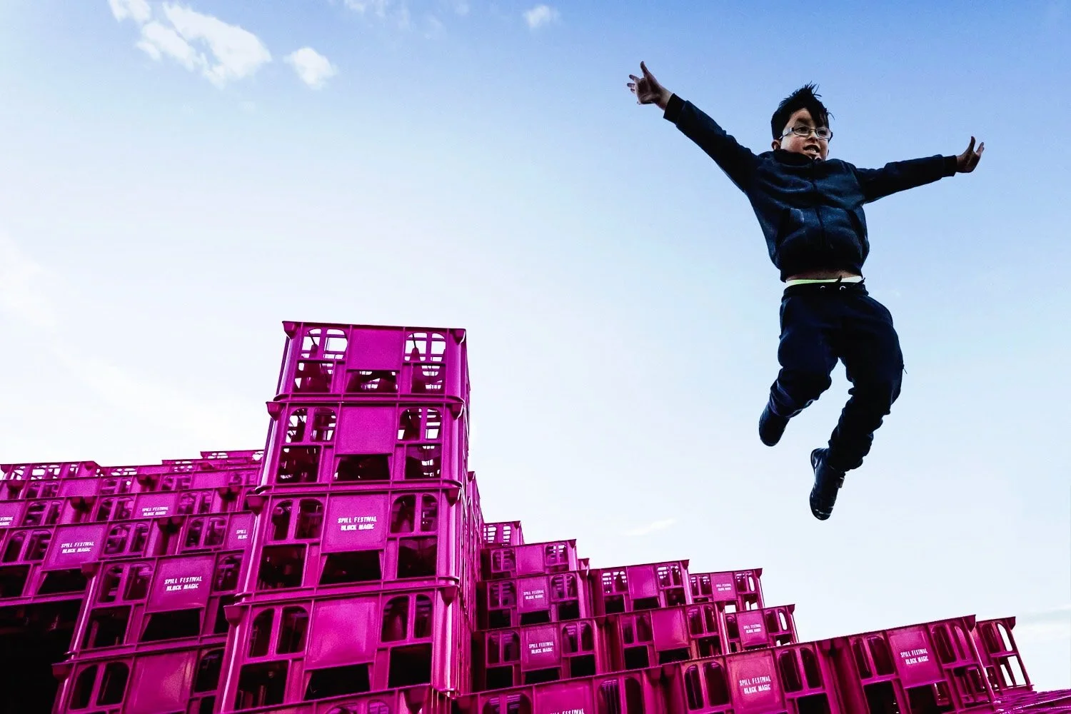    Block Magic    (2018) on Ipswich Waterfront (2018), photo by Guido Mencari.