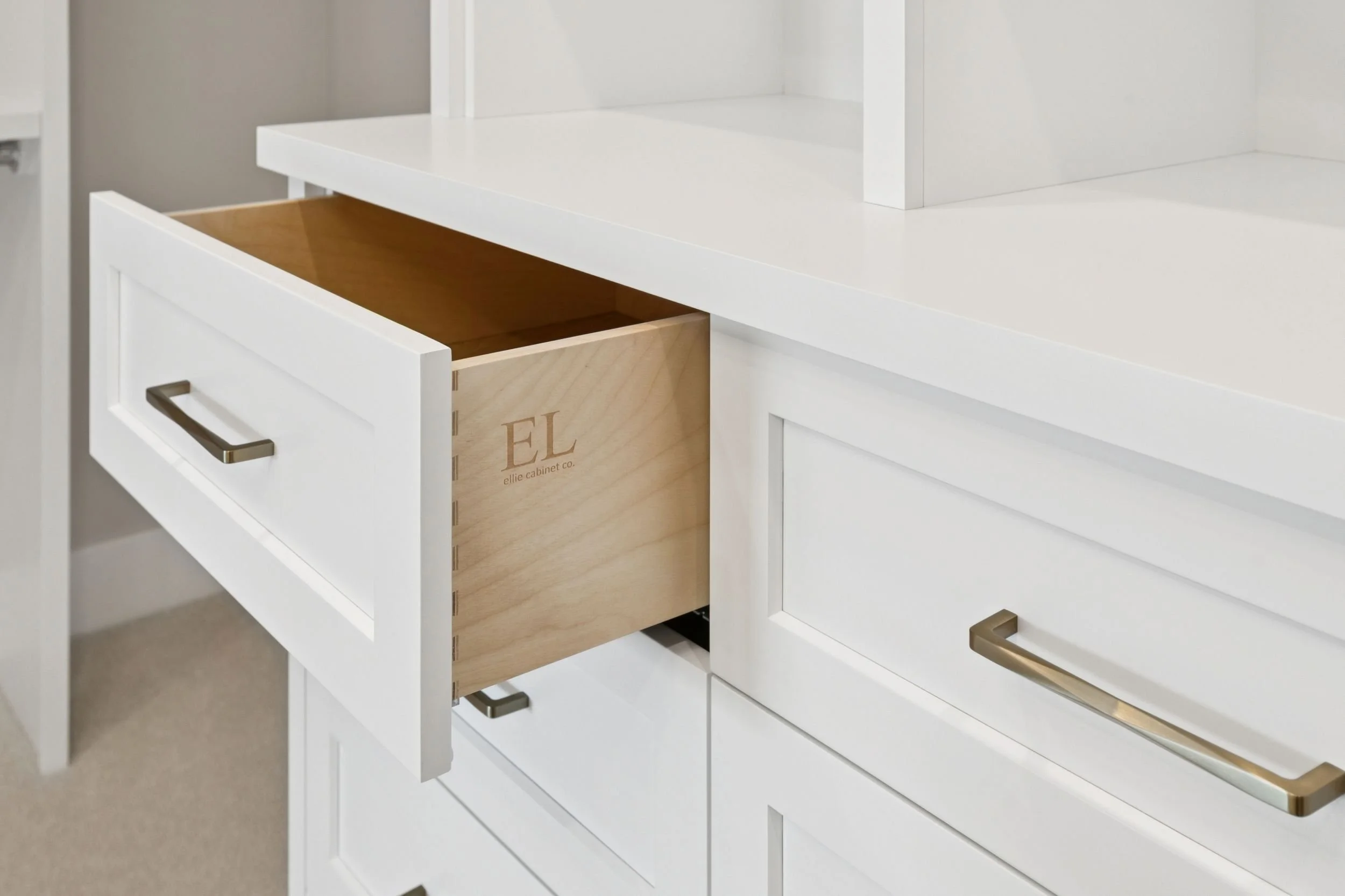 Dovetail Drawer Side View