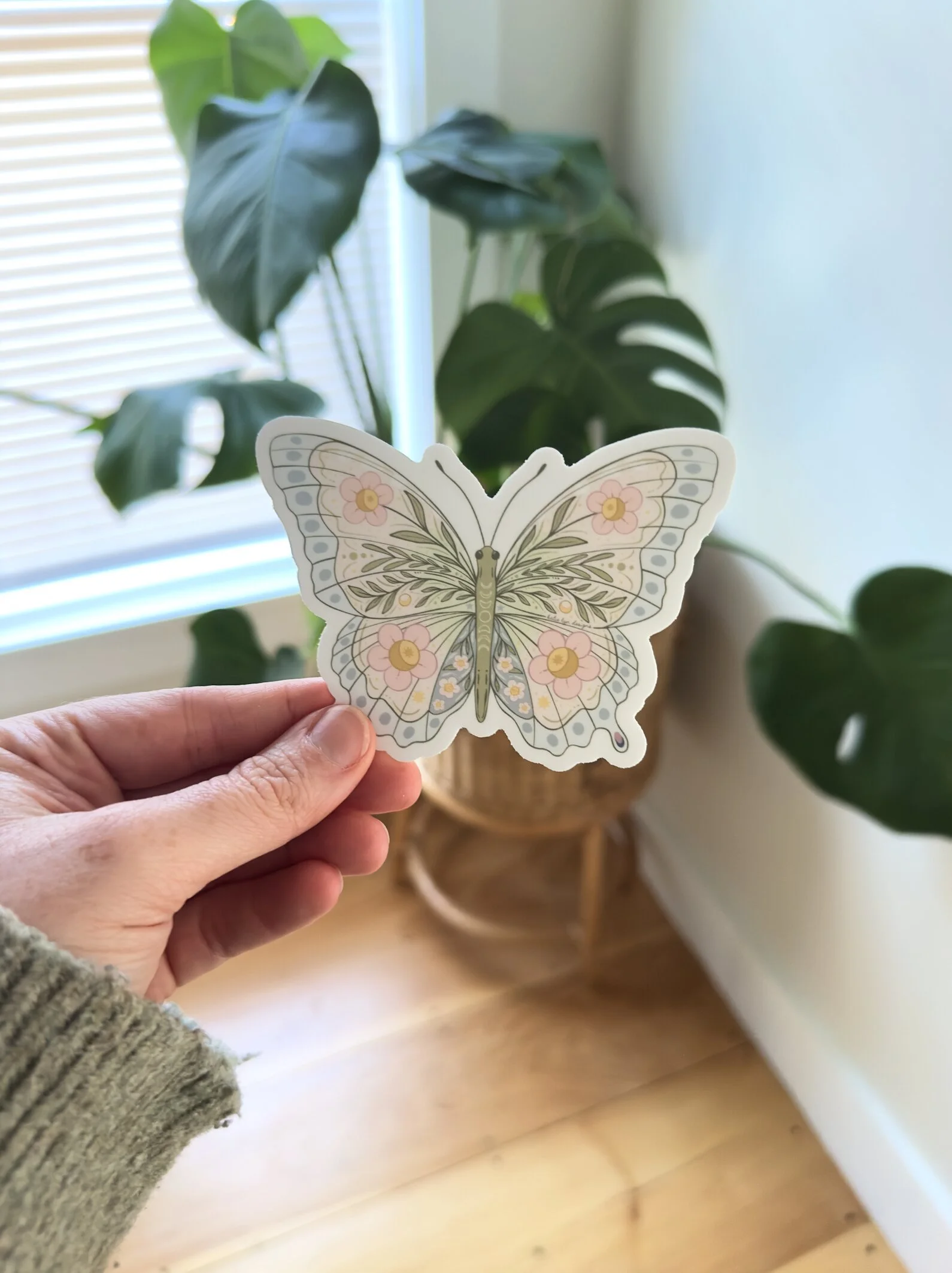 Butterfly Sticker -Light .jpg