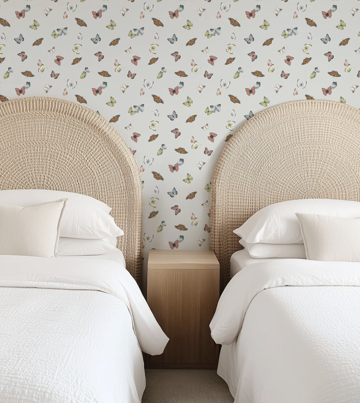 Mavie Wallpaper in Blue