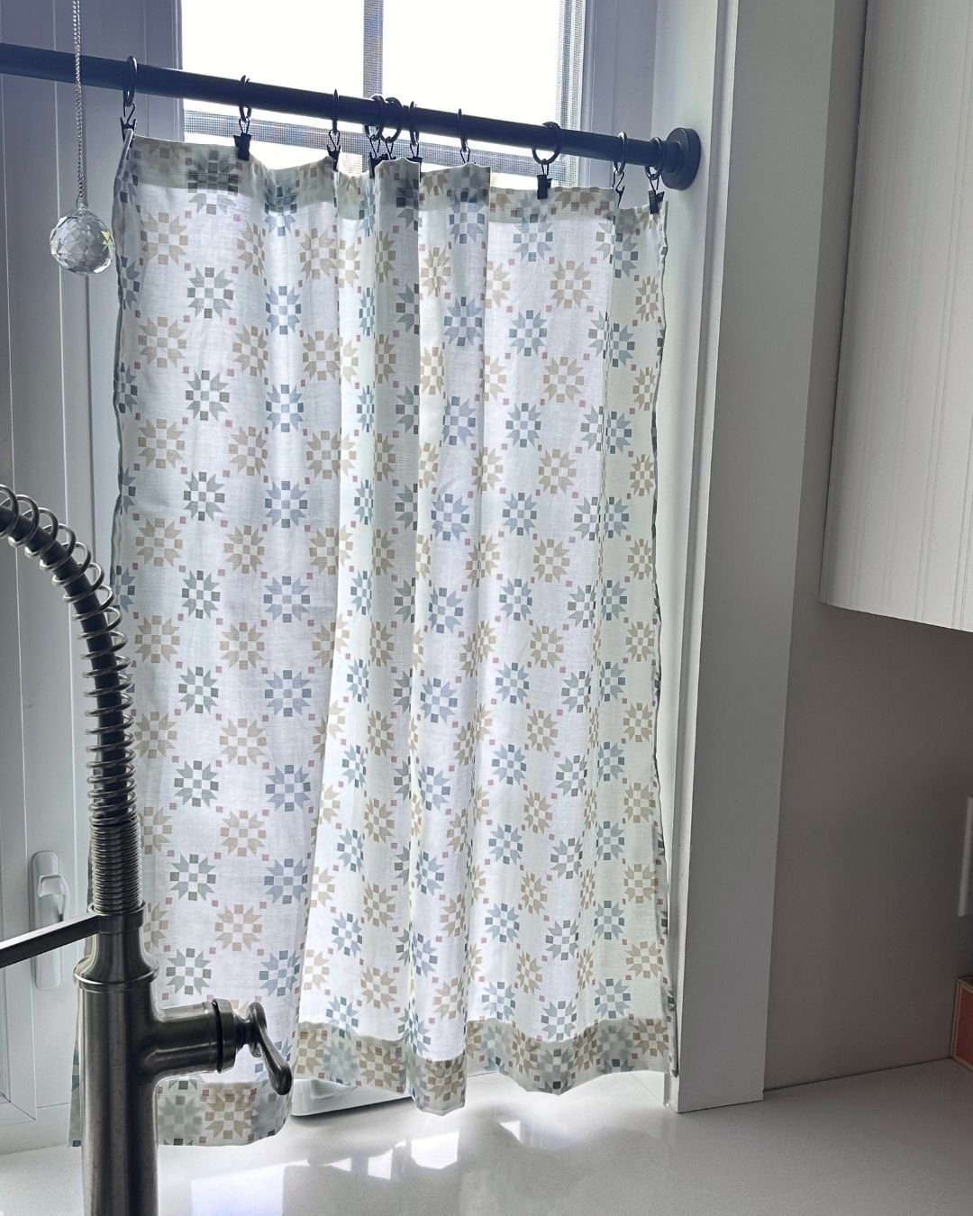 My finished kitchen curtains.