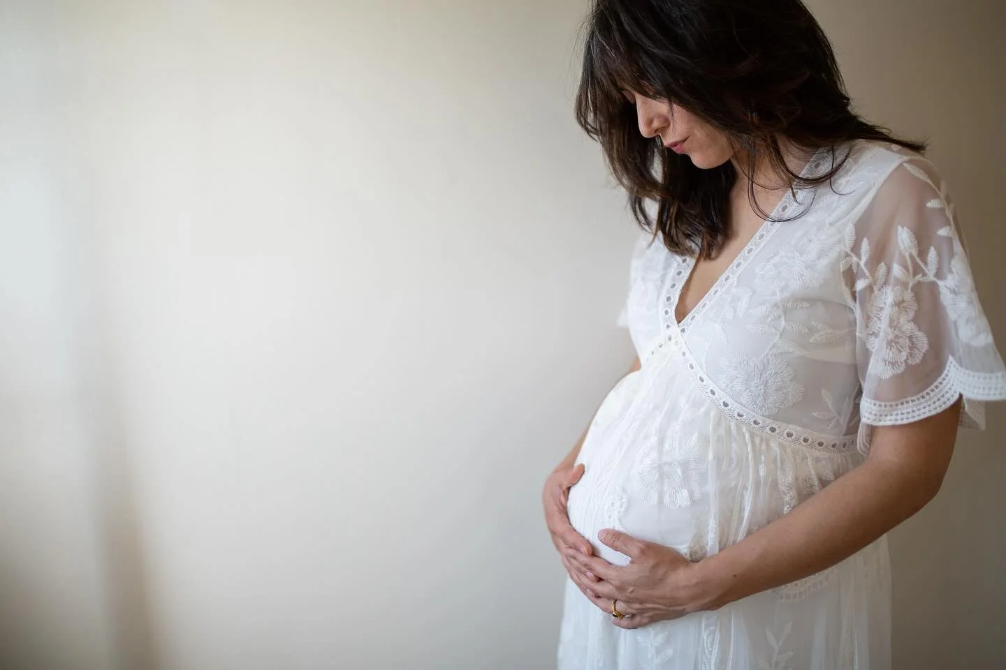 Maternity sessions don&rsquo;t have to be outside or in a studio&mdash;sometimes being at home feels most natural and comfortable. We can make beautiful photos of this moment in your life anywhere.  #venturabirthphotography #maternity #couples #nurse