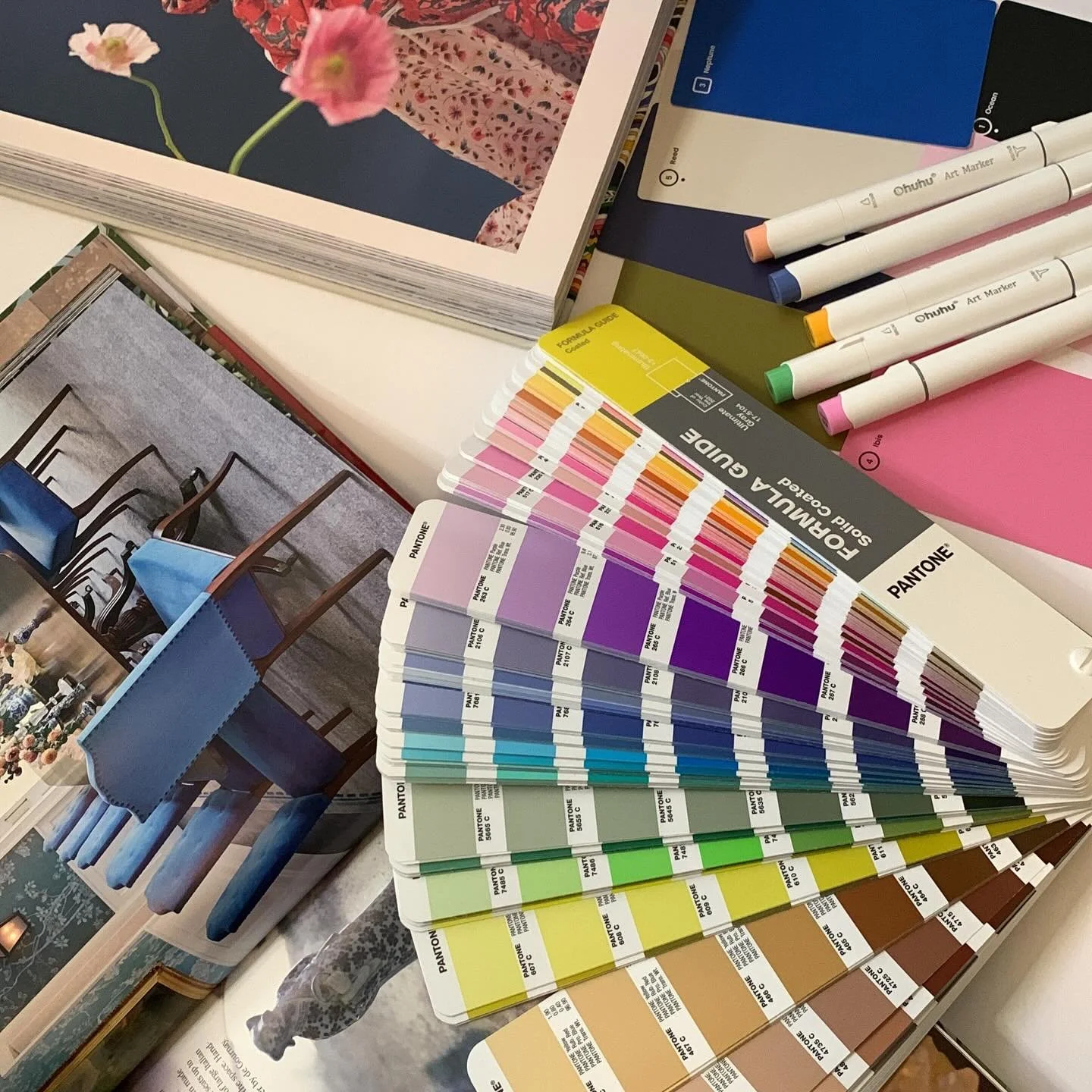 Collecting colors, moments, and little sparks of inspiration.
🎨 

#ColorStory #DesignInspiration #CreativeProcess #SurfacePatternDesign #ColorPalette