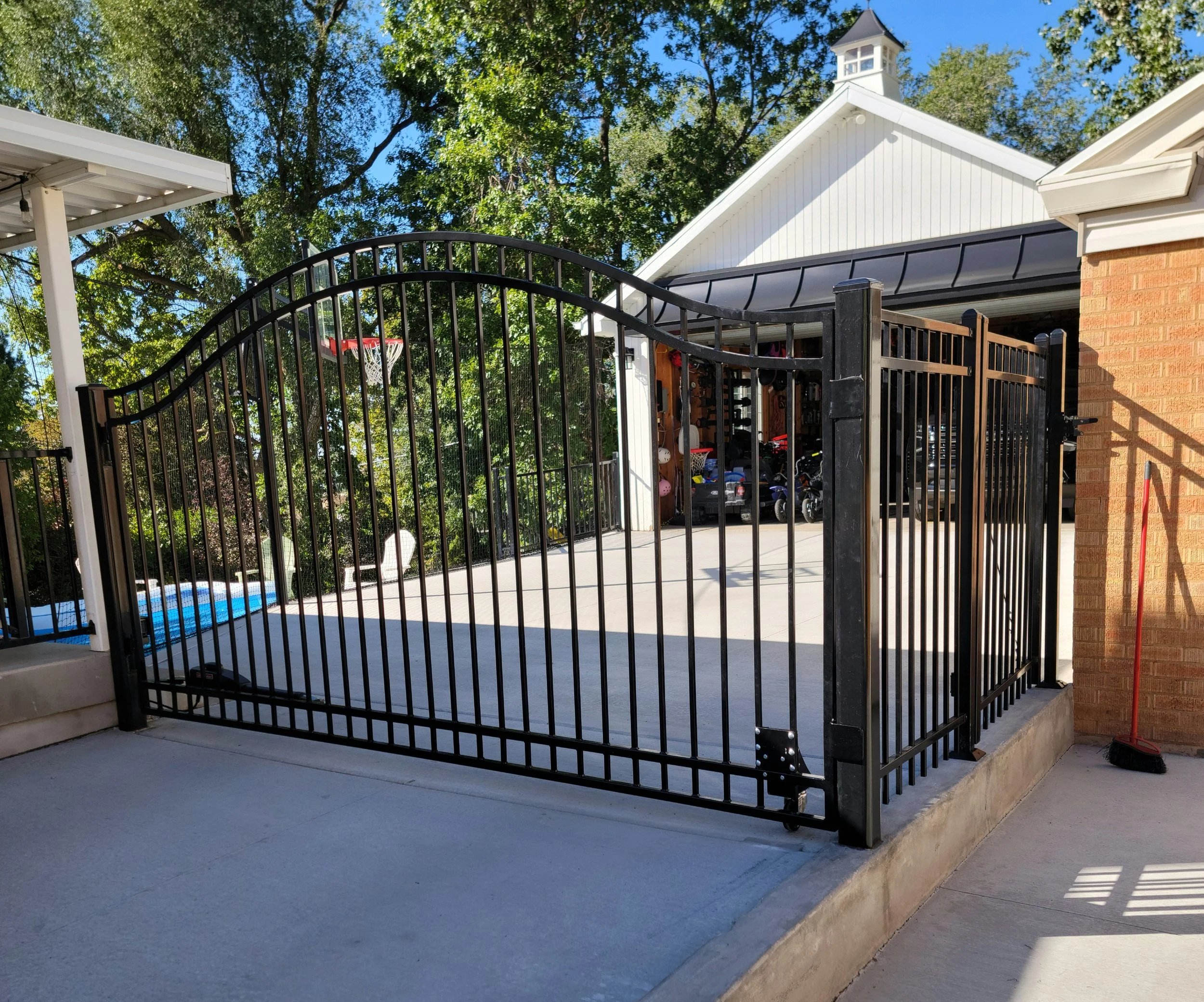 Railing — diamond fabrications