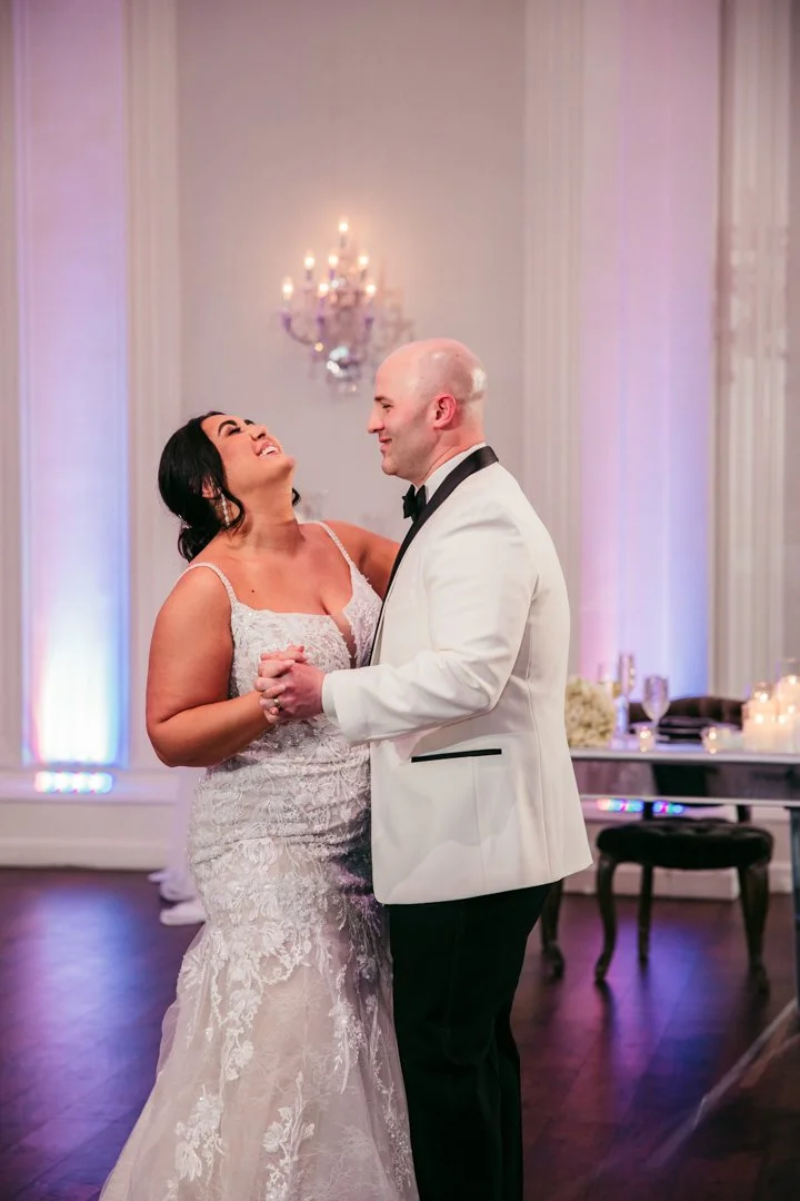 Natalie and John Ballroom at Ellis-20.jpg