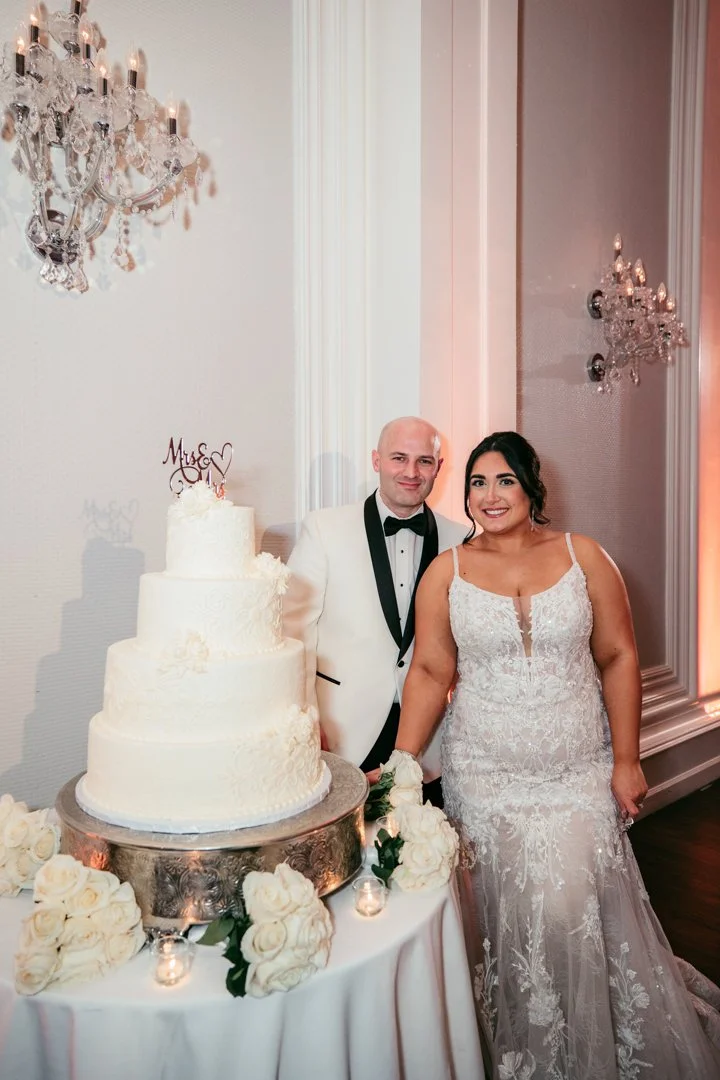 Natalie and John Ballroom at Ellis-75.jpg