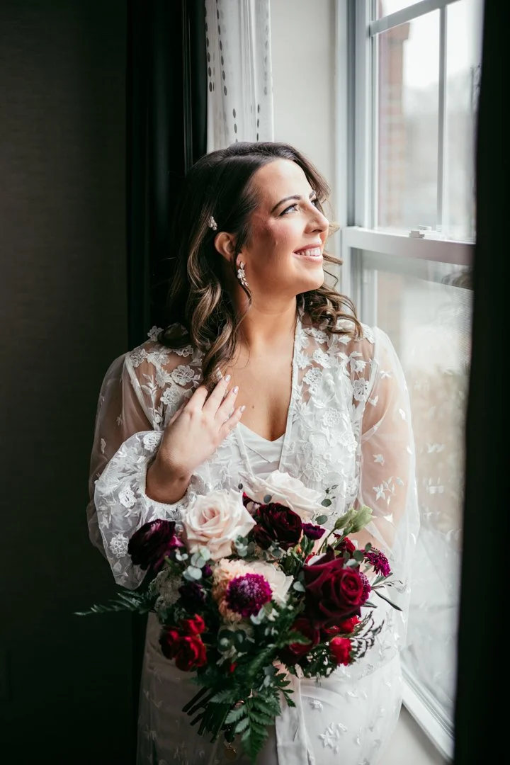 Laura and Luke Hamilton Manor-7.jpg
