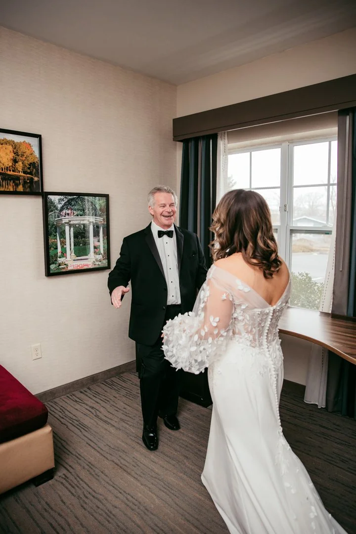 Laura and Luke Hamilton Manor-17.jpg
