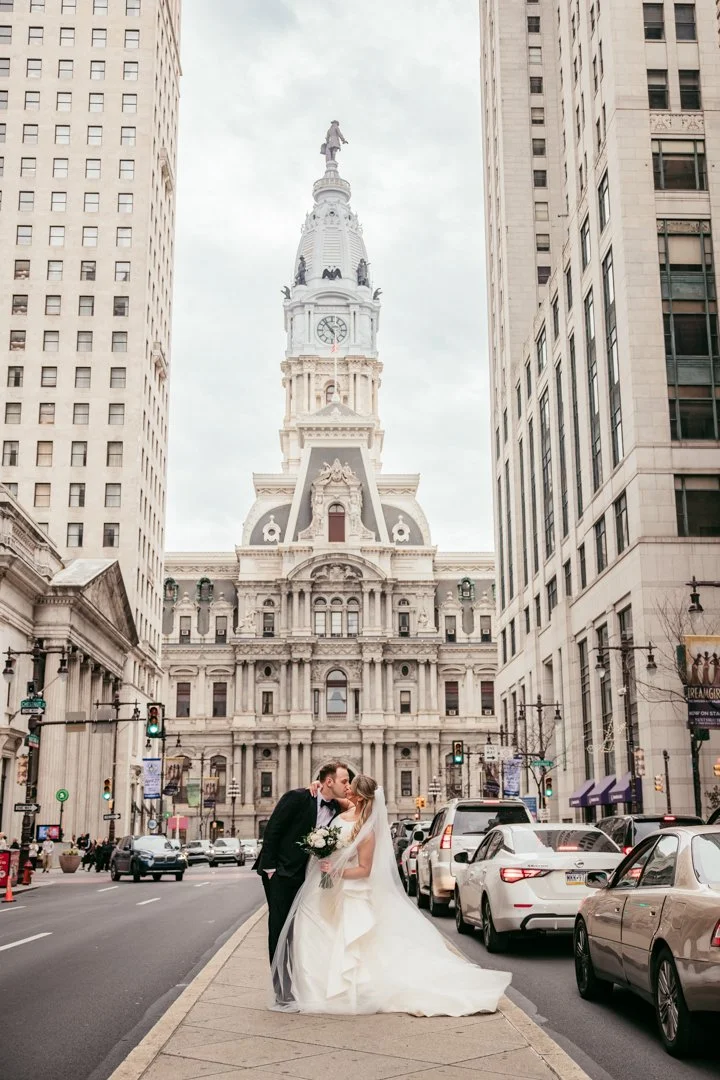 TAYLOR AND CHRIS - PREVIEWS- 84.jpg