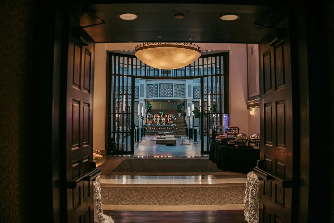 TAYLOR AND CHRIS - PREVIEWS- 90.jpg