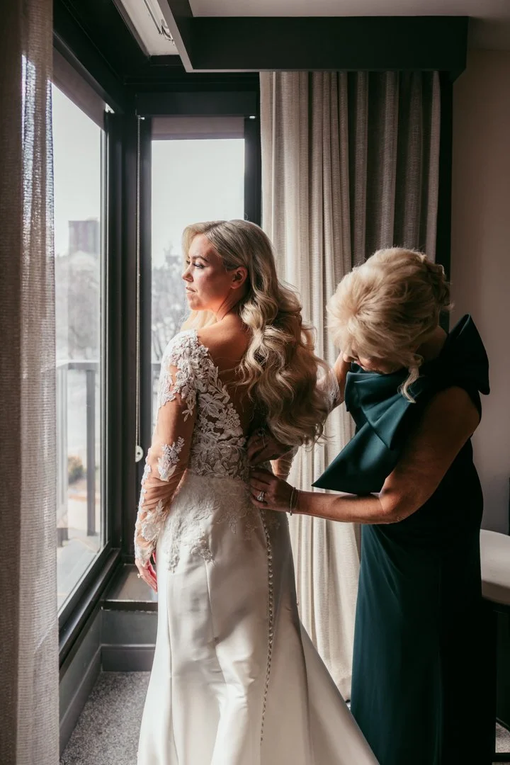 Alexandria + Timothy Previews-16.jpg