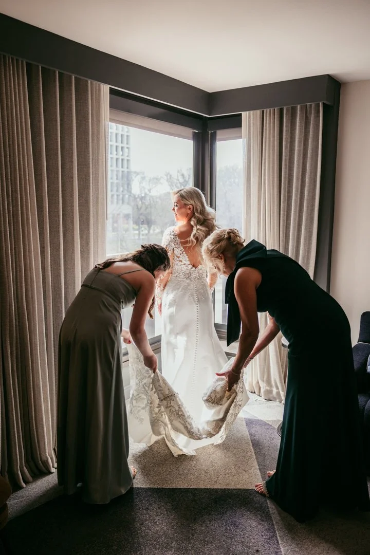 Alexandria + Timothy Previews-17.jpg