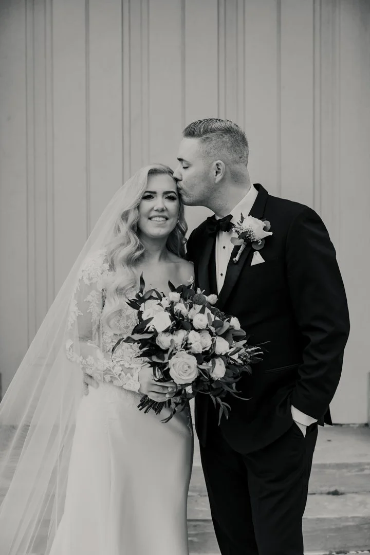 Alexandria + Timothy Previews-58.jpg