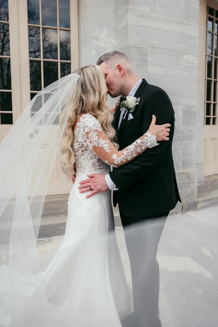 Alexandria + Timothy Previews-60.jpg