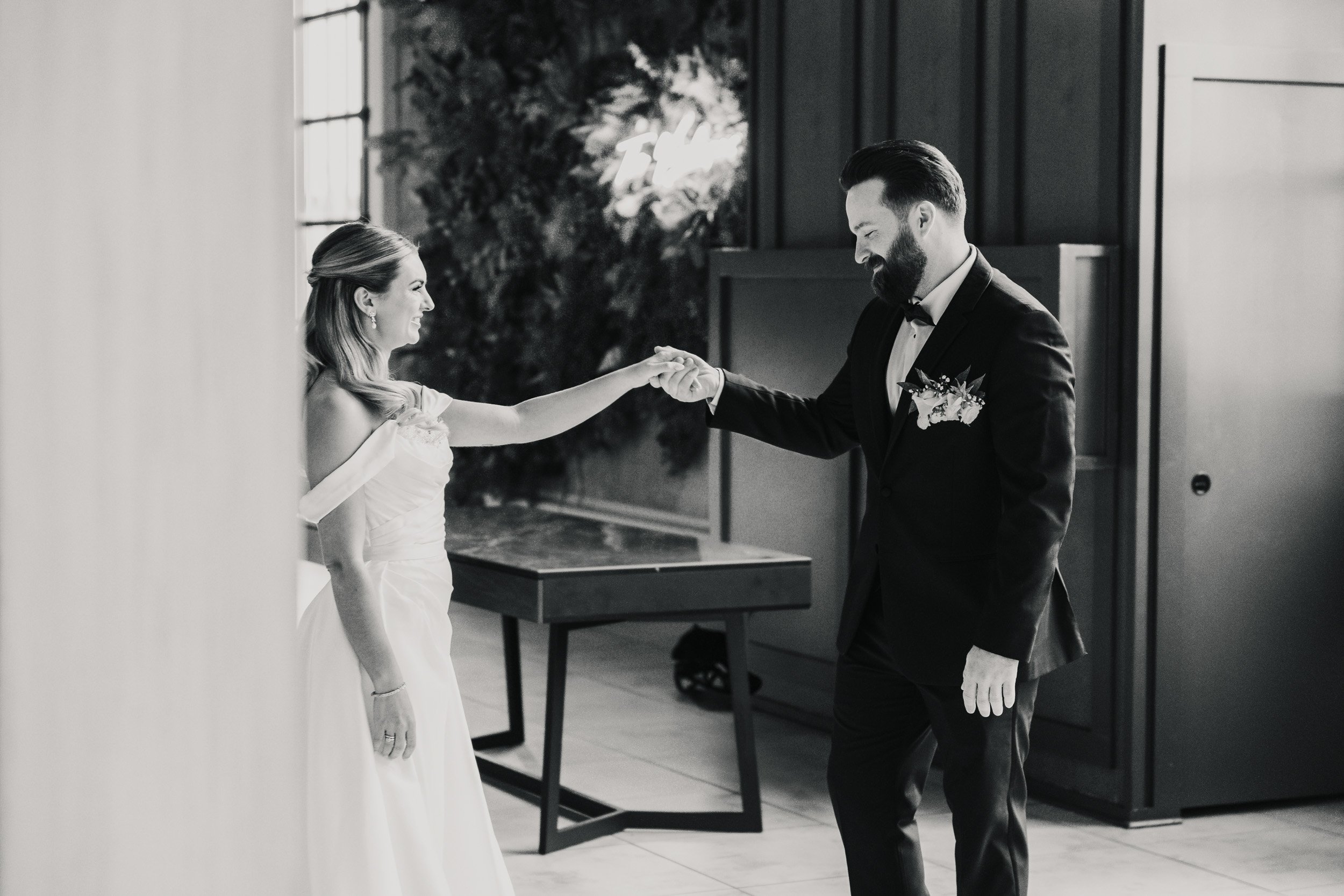 SWITCH HOUSE WEDDING PHOTOGRAPHY - PHILADELPHIA WEDDING PHOTOGRAPHY - 21.jpg