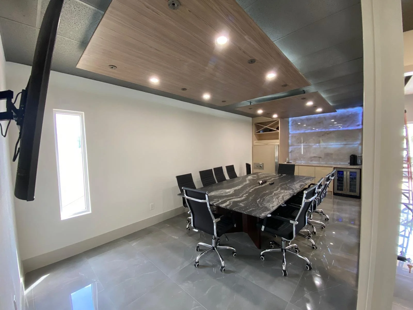 PHOTO-2025-02-12-09-58-47 3.jpg