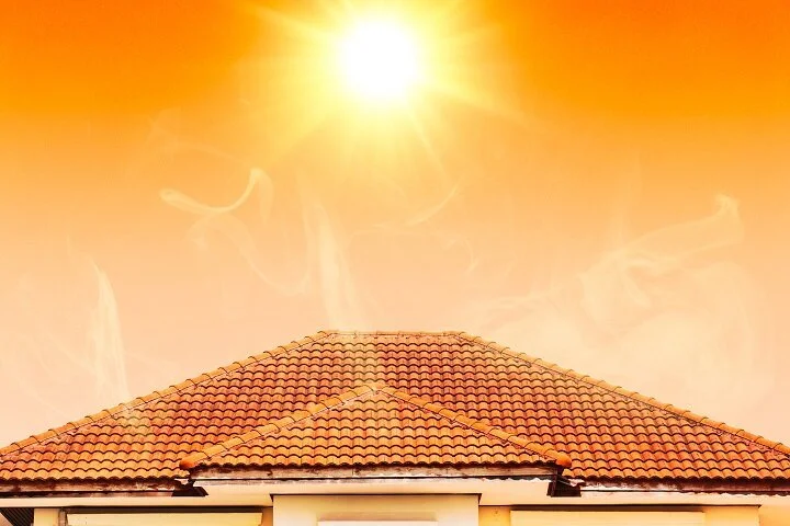 How Does Warm Weather Affects The Flat Roof?
