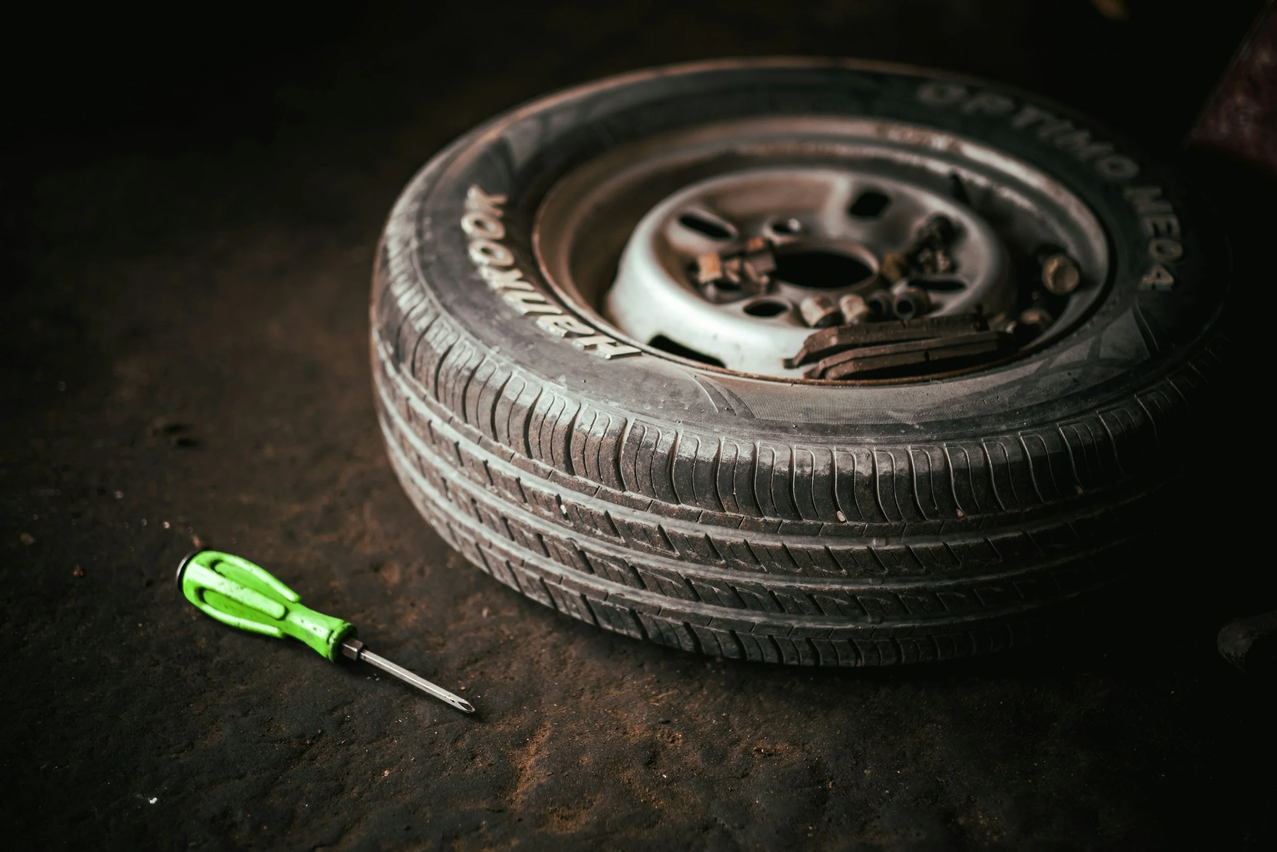Why Tire Replacement Is Important for Vehicle Safety